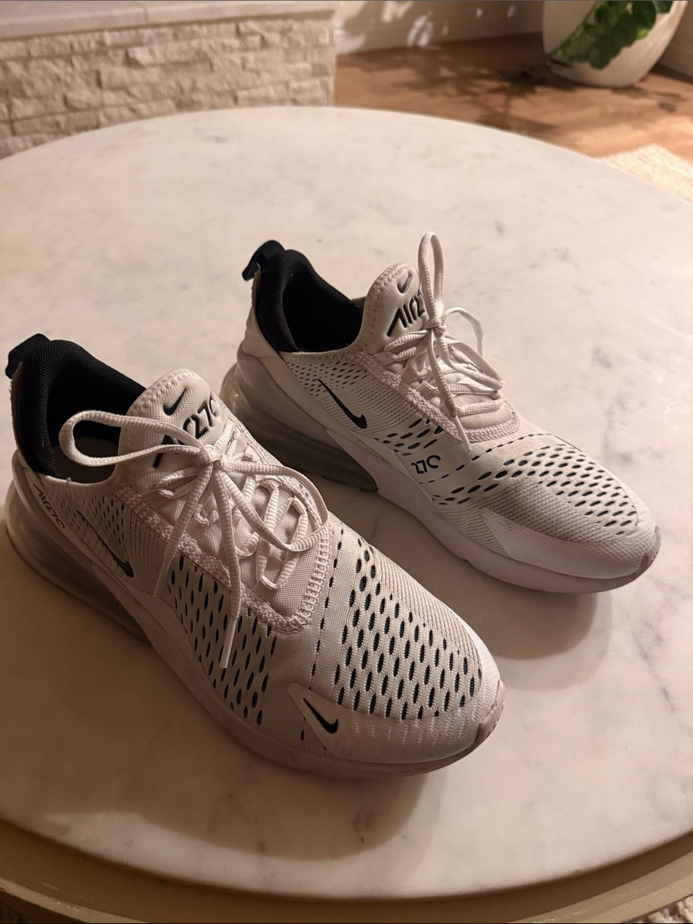 Nike White and Black Women’s Air Max 270 React Sneakers - Size 9
